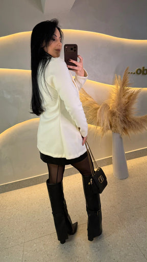 Sobretudo Alice Off White com Botões Frontais encapados