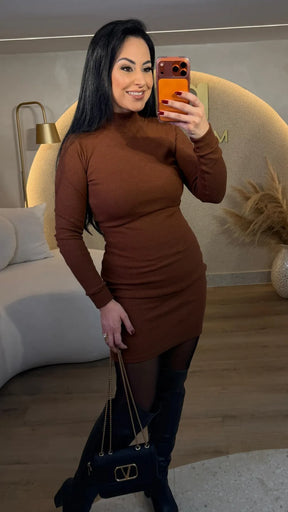 Vestido Canelado Manga Longa / Gola alta